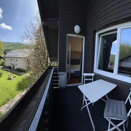Apartment Dachgeschosswohnung Mit Bergpanorama Salzburg